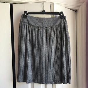 Banana Republic Pleated Skirt
